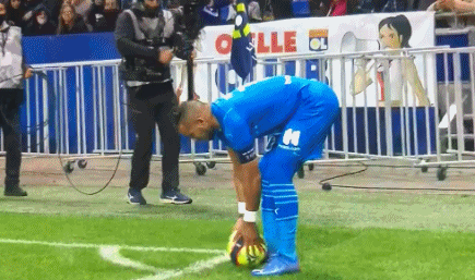 凯尔谈萨默尔言论：在多特没人会美化现实；会在内部讨论问题（凯尔回应萨默尔：多特不粉饰太平，问题内部解决）