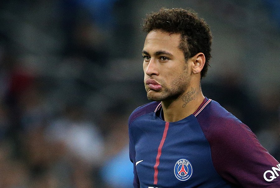 中超比赛亮点：上海海港2-1战胜山东泰山,