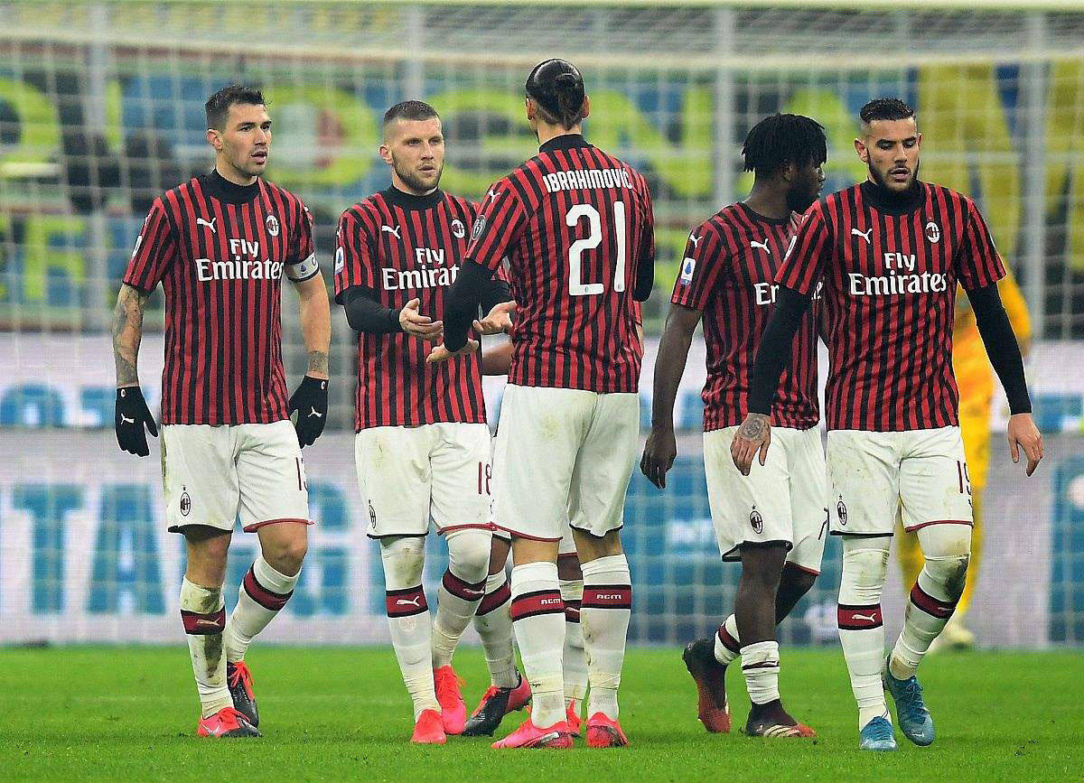 维埃里：现在拿皮奥和其他人比较毫无意义，应该让他安心踢球（维埃里：别再拿皮奥和别人比较了，让他专心踢球吧）