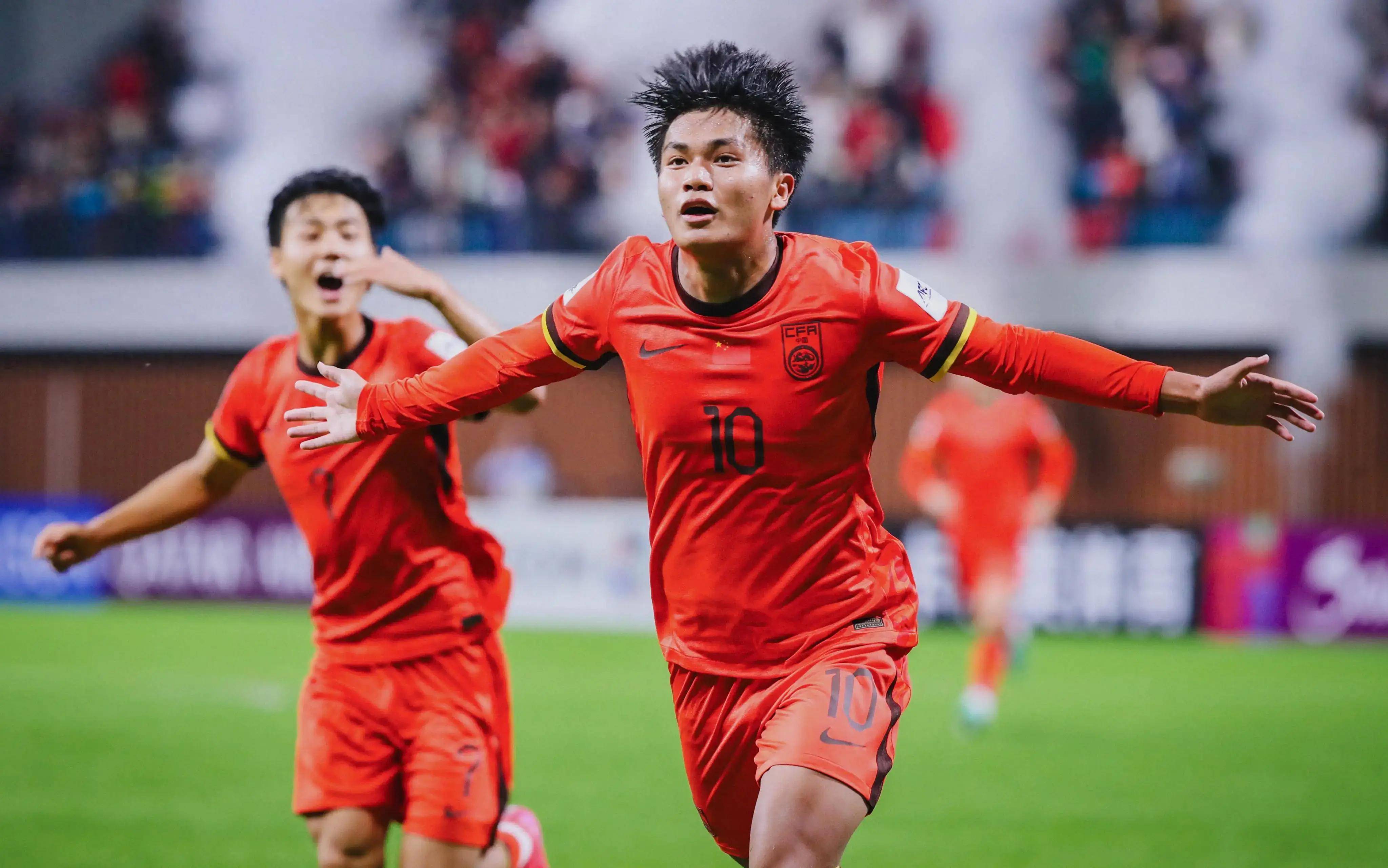 葡媒：本菲卡在考虑冬窗引进格雷罗，穆里尼奥很看好他（葡媒：本菲卡酝酿冬窗引进格雷罗，穆里尼奥力挺）