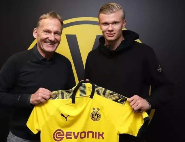 官方：30岁纽卡中场艾萨克-海登自由身离队