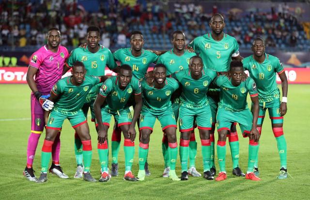 VP老板：踢掉电子哥和Jame都是选手和教练共同要求的（VP老板称：移除电子哥与Jame是选手与教练组的一致请求）