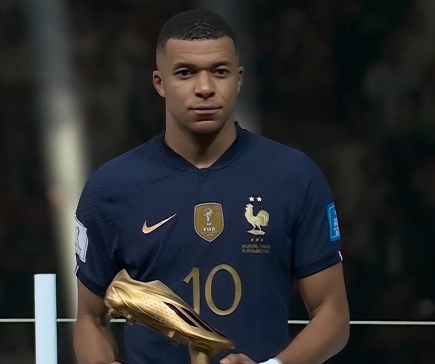 小蜘蛛：如果多进几球，终场阶段本可以踢得不那么惊险（小蜘蛛：若能再进几球，最后时刻就不会这么惊险）