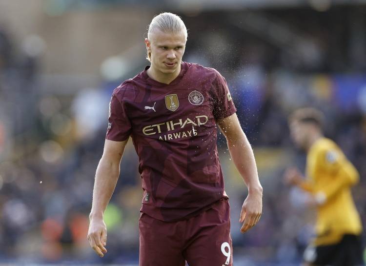 半场战报：巴列卡诺1-0瓦伦西亚，诺贝尔-门迪建功（半场速报：巴列卡诺1-0领先瓦伦西亚，诺贝尔-门迪破门）