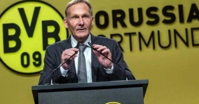 官方：热那亚与体育总监奥托利尼解约；后者被传可能入职尤文（官方：热那亚解约体育总监奥托利尼，传其或赴尤文任职）