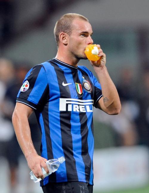 侯森：我决定不了国安守门员上限，但比我次的绝不能站在门前（侯森：国安门将上限不由我定，但比我弱的绝不该站在门前）