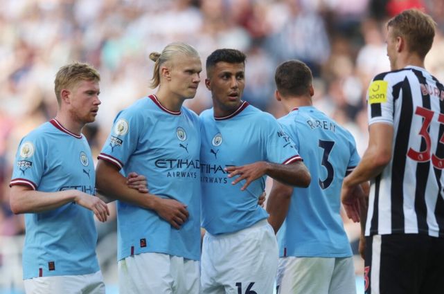 杜兰特关键投篮稳定输出（杜兰特关键球稳定命中）