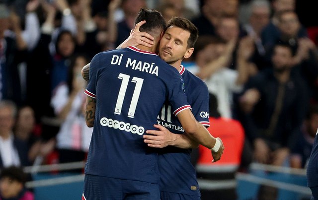 鲁尔：多特尚未联系昆滕-廷贝尔，球员在规划下一步生涯