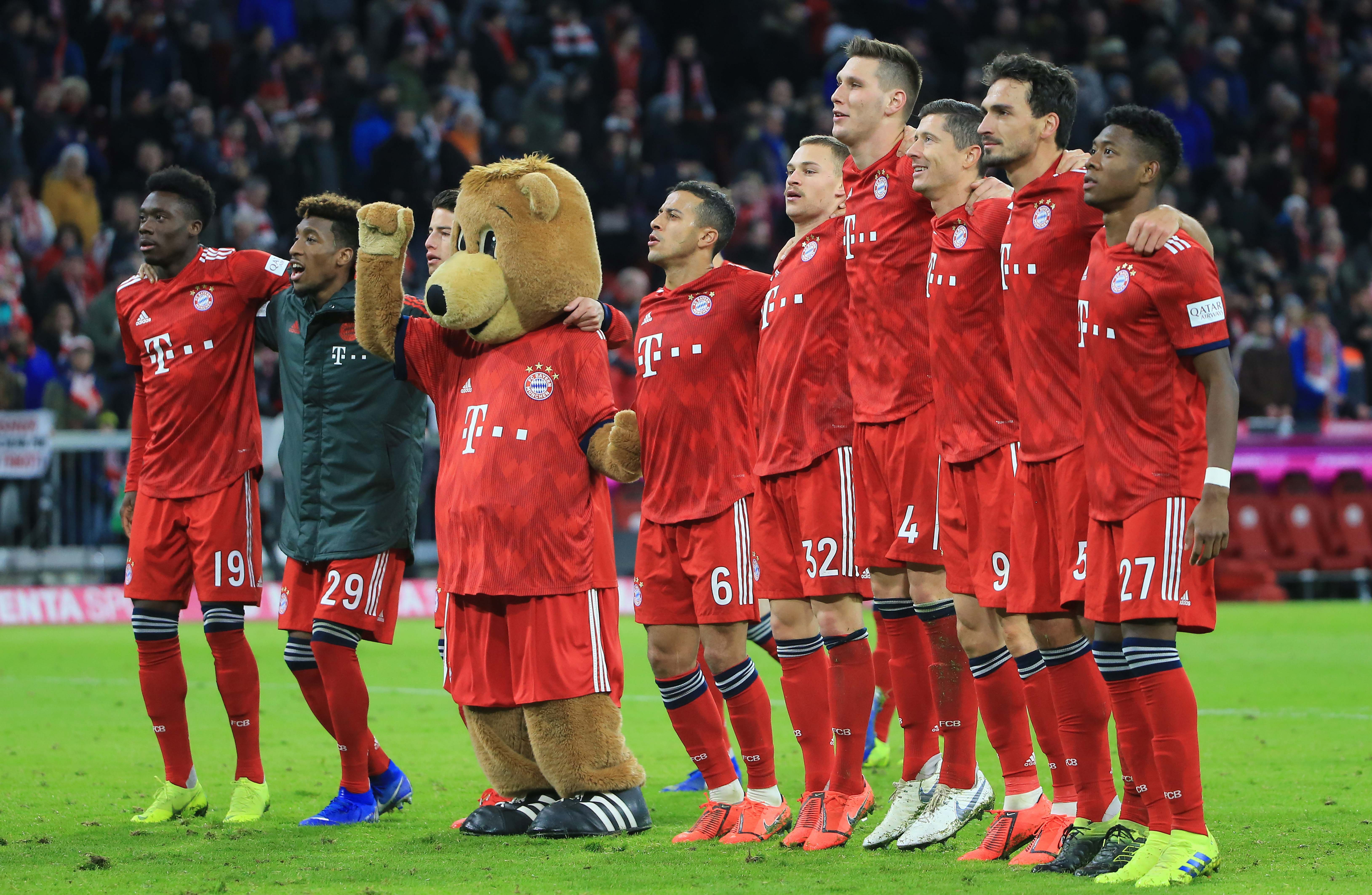 邮报：利物浦开会讨论了卡拉格的报道方式，队内多人对他不满（邮报：利物浦召开内部会议讨论卡拉格的报道风格，队内多人表示不满）