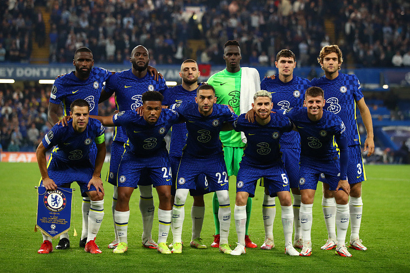 法媒：巴萨、拜仁、米兰和尤文关注南特17岁中卫塔蒂