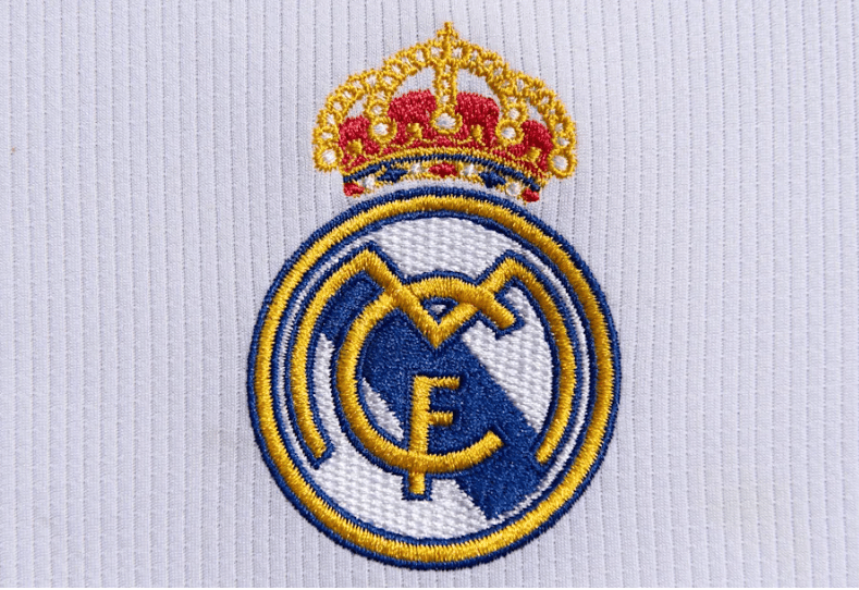 凯尔：我和施洛特贝克没矛盾；他的续约？在经济上我们尽全力（凯尔：与施洛特贝克无矛盾；续约事宜我们在财务上已尽全力）