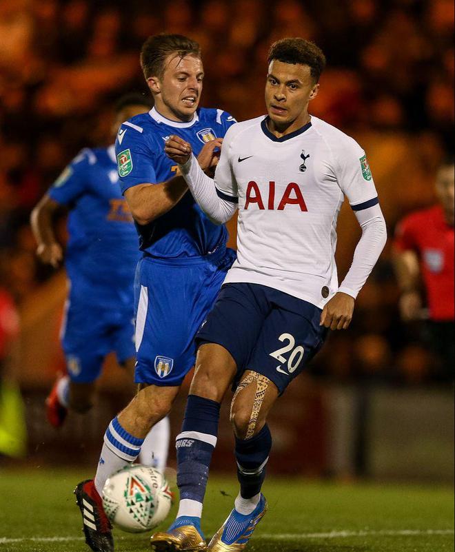 CBA：辽宁大胜山东 外援联手爆发（CBA：辽宁轻取山东 外援双核齐爆发）