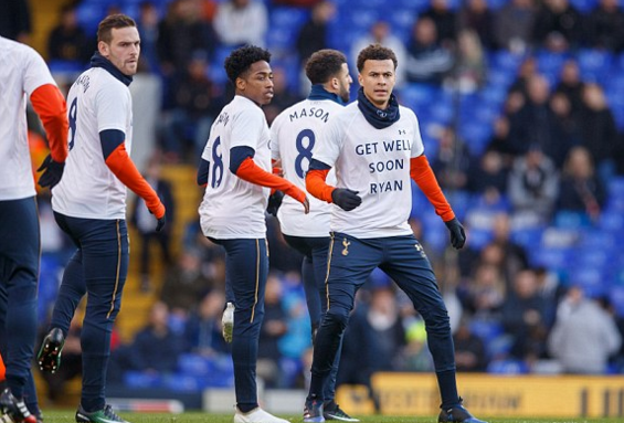 媒体人：CBA新赛季特许鞋名单仅剩胡明轩和赵继伟（仅剩胡明轩与赵继伟入选CBA新赛季特许鞋名单）