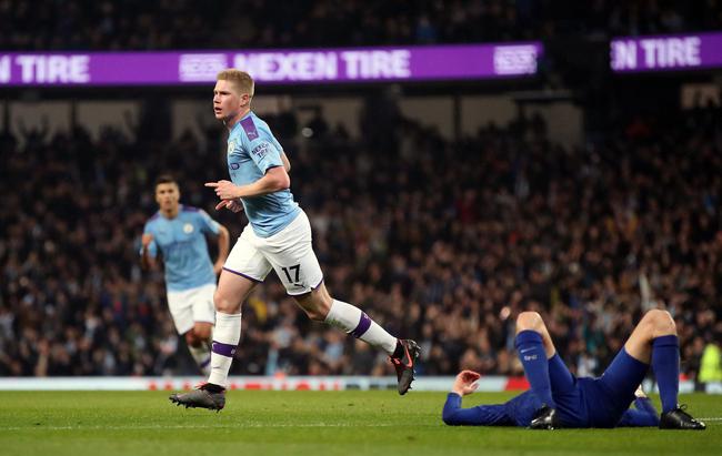 女足协杯战报：尼永库鲁绝杀，长春2-1淘汰上海晋级决赛（女足协杯：尼永库鲁读秒制胜，长春2-1淘汰上海挺进决赛）