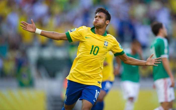 瓦尔迪的早餐和队友不一样，主教练：文化不同，需求也不同（瓦尔迪早餐与队友不同，主帅：文化不同，需求各异）